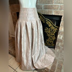 FLO ATELIER Formal NWOT Champagne Taffeta Maxi Long Skirt XS-S High/Low Waist